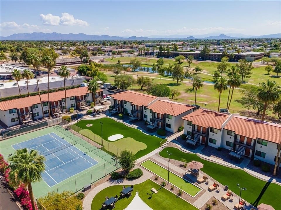 Apartment, 1 Bedroom | Sport court