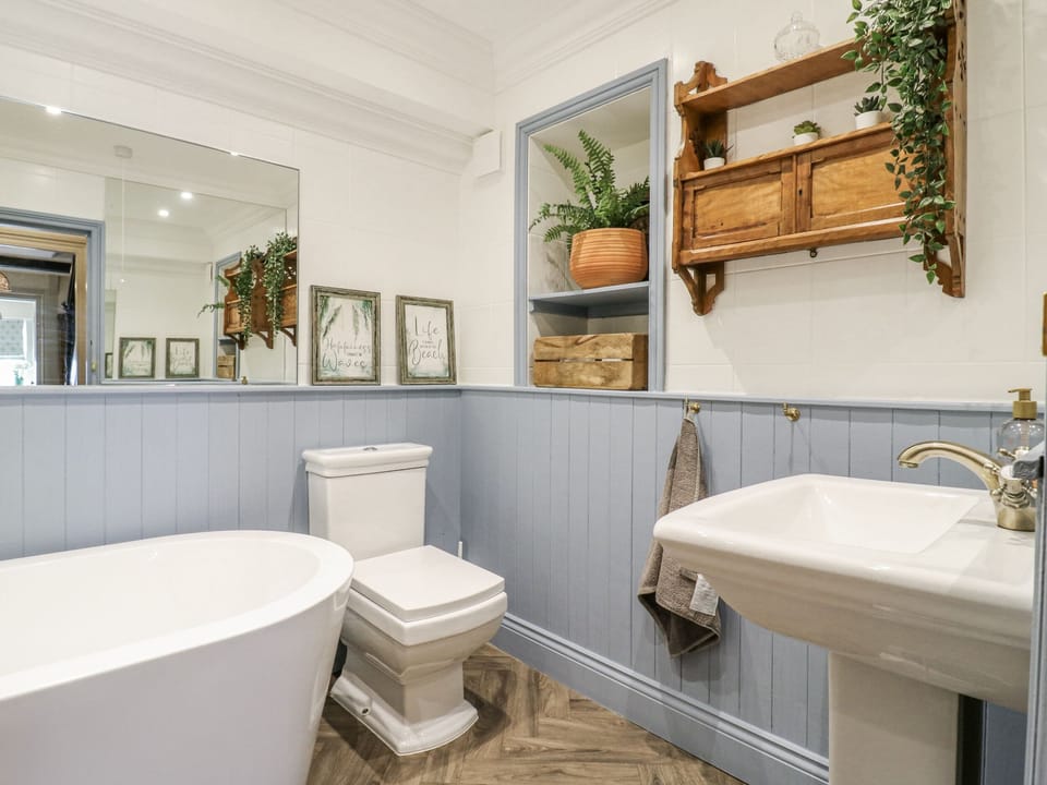 Coast Guard House Cottage in Whitstable