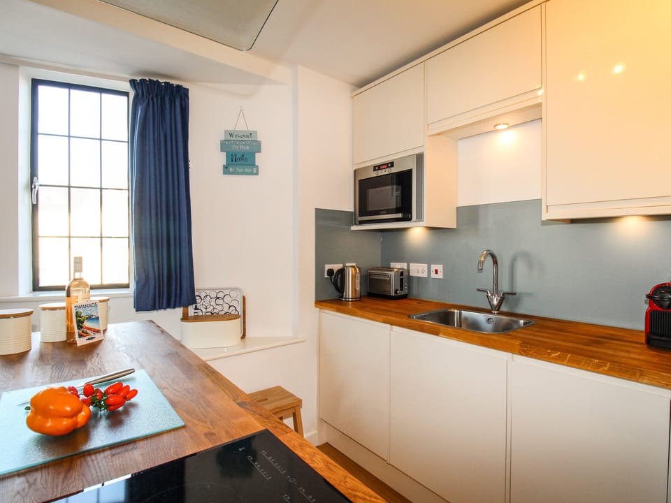 Cottage | Interior
