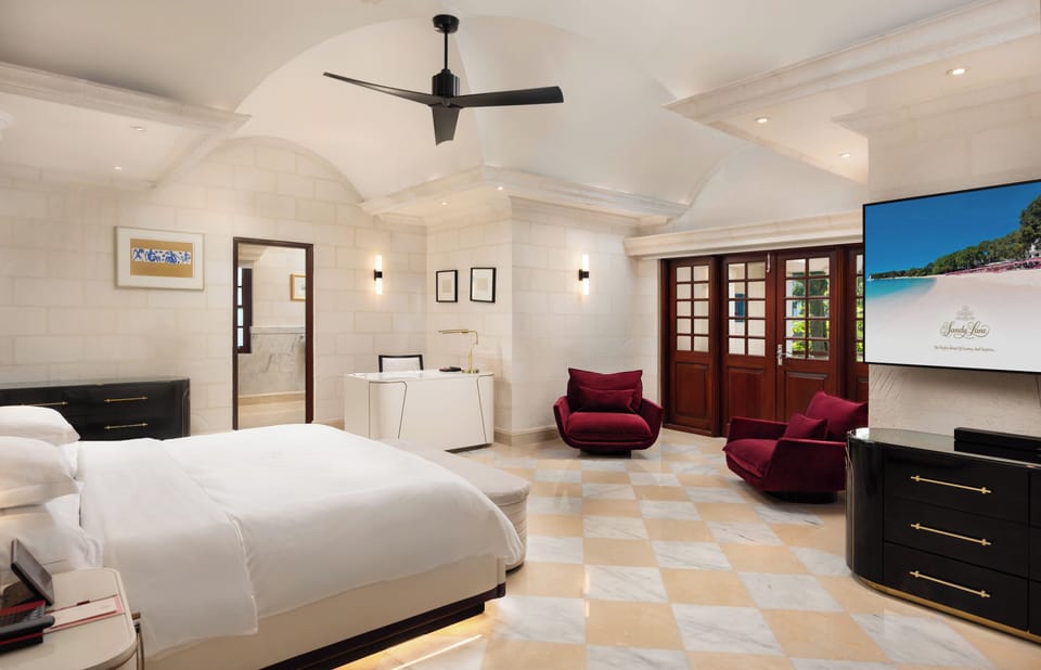 Villa | Egyptian cotton sheets, premium bedding, down comforters, pillowtop beds