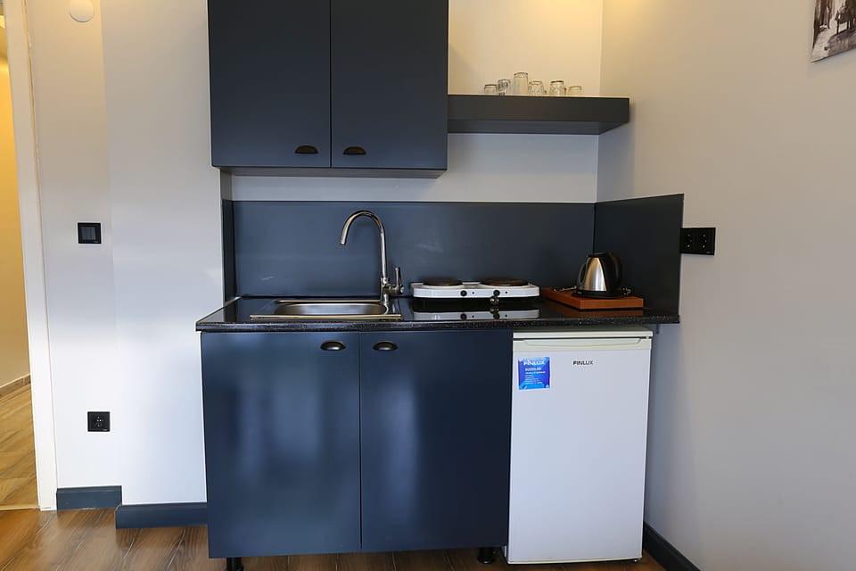 2 Balcony , Terrace Room | Private kitchen | Mini-fridge