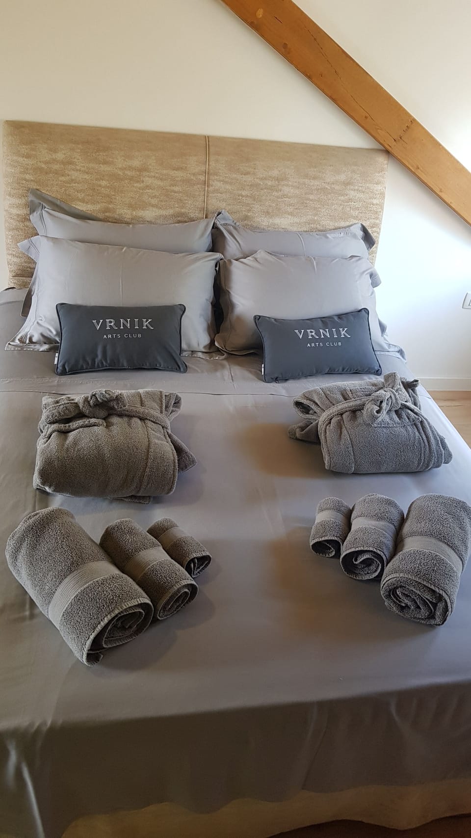 Deluxe Double Room, Sea View, Beachfront | Desk, iron/ironing board, free WiFi