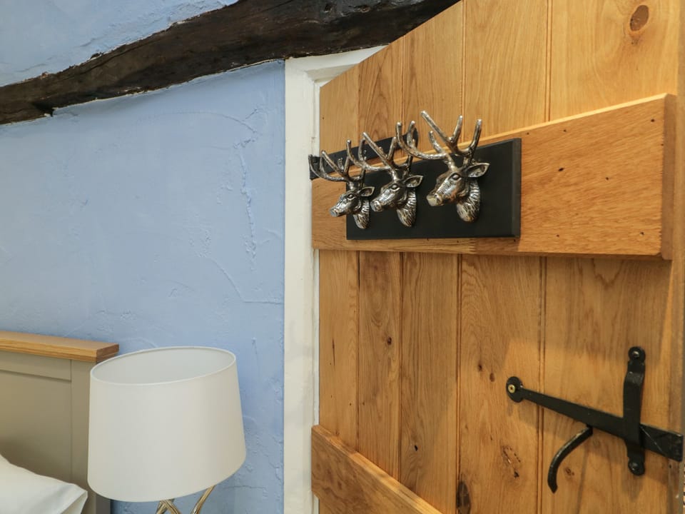 Cottage | 3 bedrooms, individually decorated, individually furnished, free WiFi