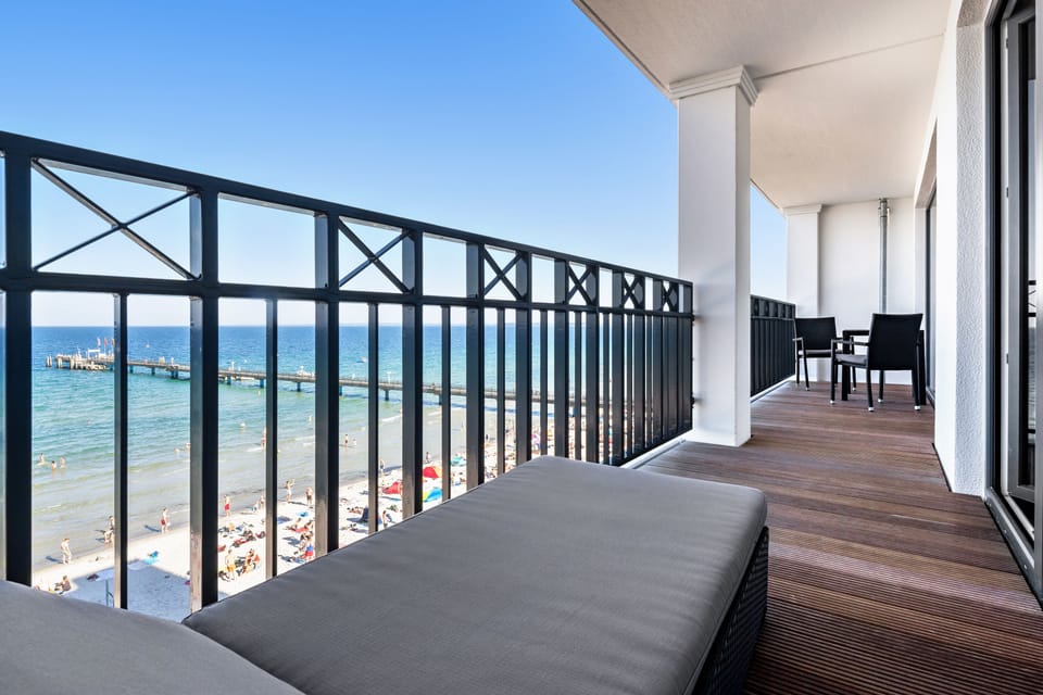Suite (ocean view) | Balcony