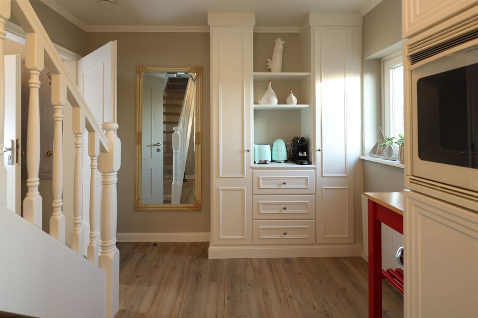 Exclusive Apartment, Private Bathroom | Shared kitchen