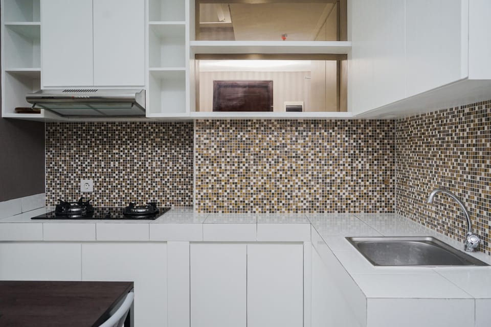 Room | Private kitchen | Fridge, stovetop, electric kettle, cookware/dishes/utensils