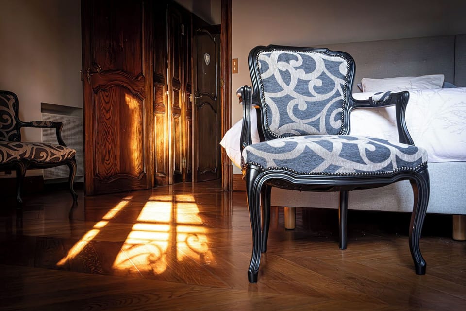 Room | Room amenity