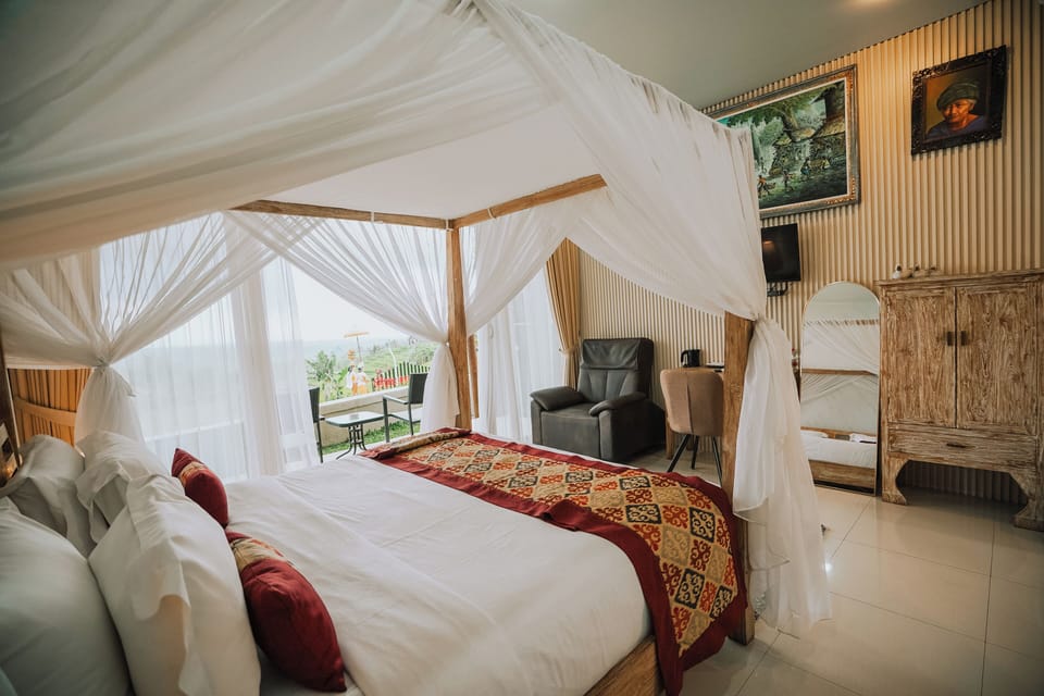Executive Room | Desk, free WiFi, bed sheets