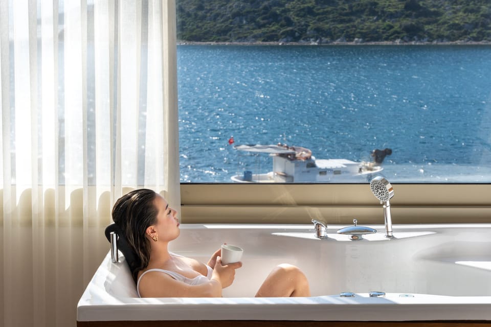 Sea View Double Room With jacuzzi | Down comforters, Select Comfort beds, blackout drapes
