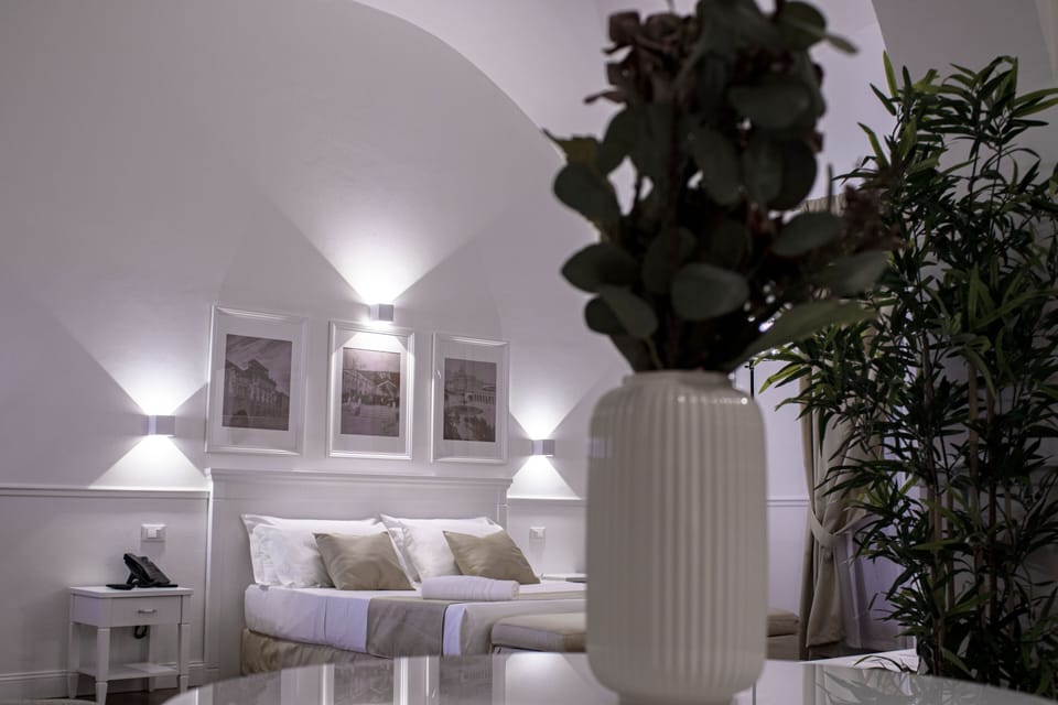 Hypo-allergenic bedding available, down comforters, minibar