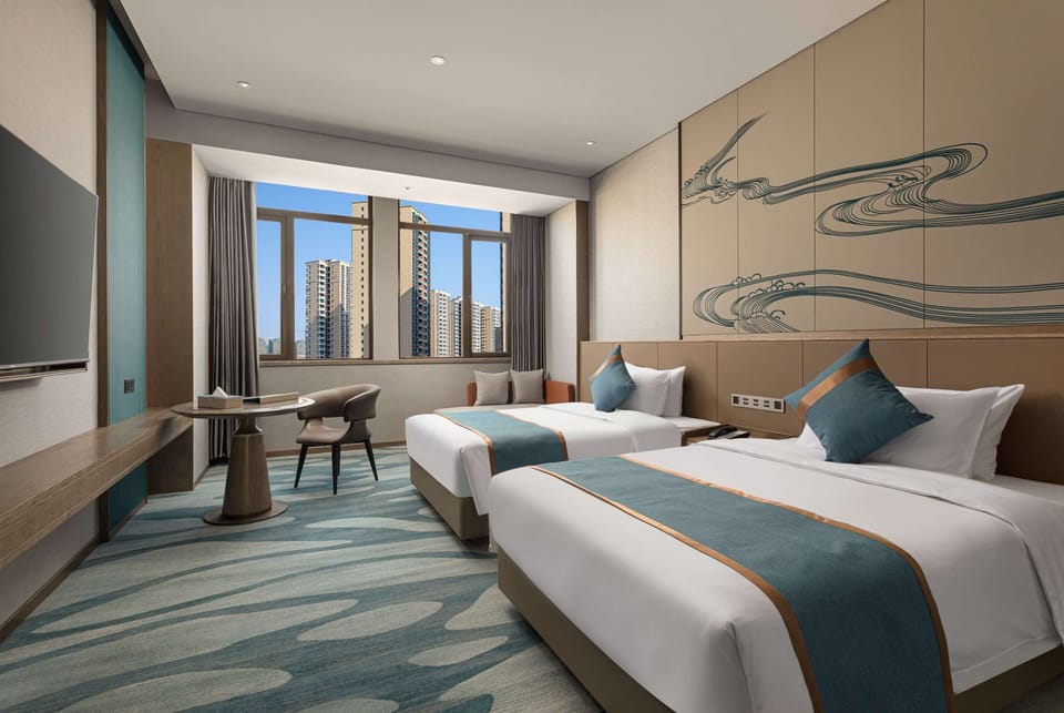 Room, 2 Twin Beds, Smoking | WiFi (free), bed sheets