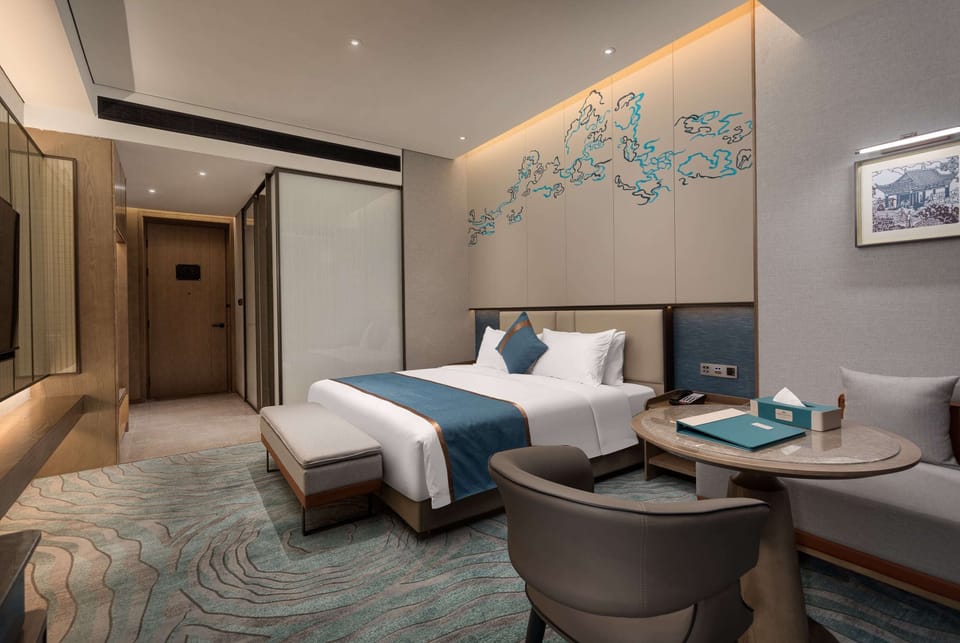 Room, 1 King Bed, Non Smoking | WiFi (free), bed sheets