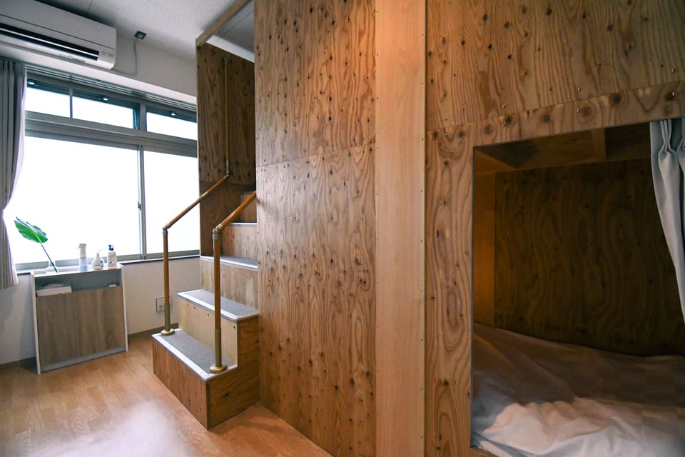 Basic Twin Room | WiFi (free), bed sheets