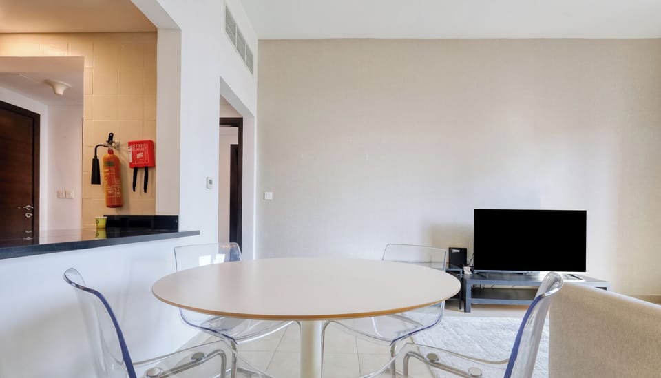 Luxury Apartment | In-room dining