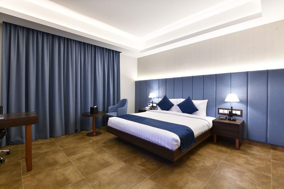 In-room safe, desk, laptop workspace, iron/ironing board