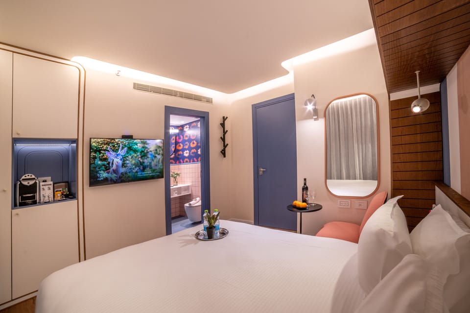 In-room safe, blackout drapes, iron/ironing board, free WiFi