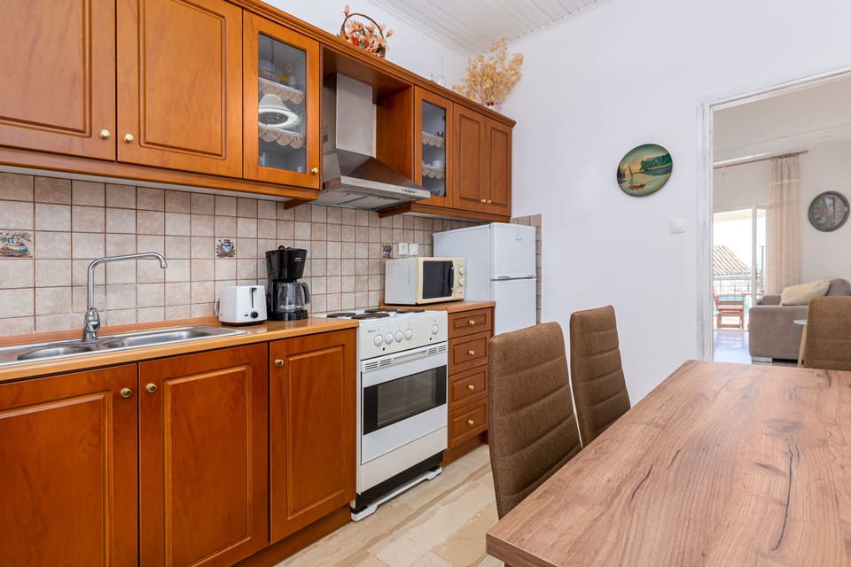 Panoramic Villa, 2 Bedrooms, Non Smoking, Sea View | Private kitchen | Full-size fridge, microwave, oven, stovetop