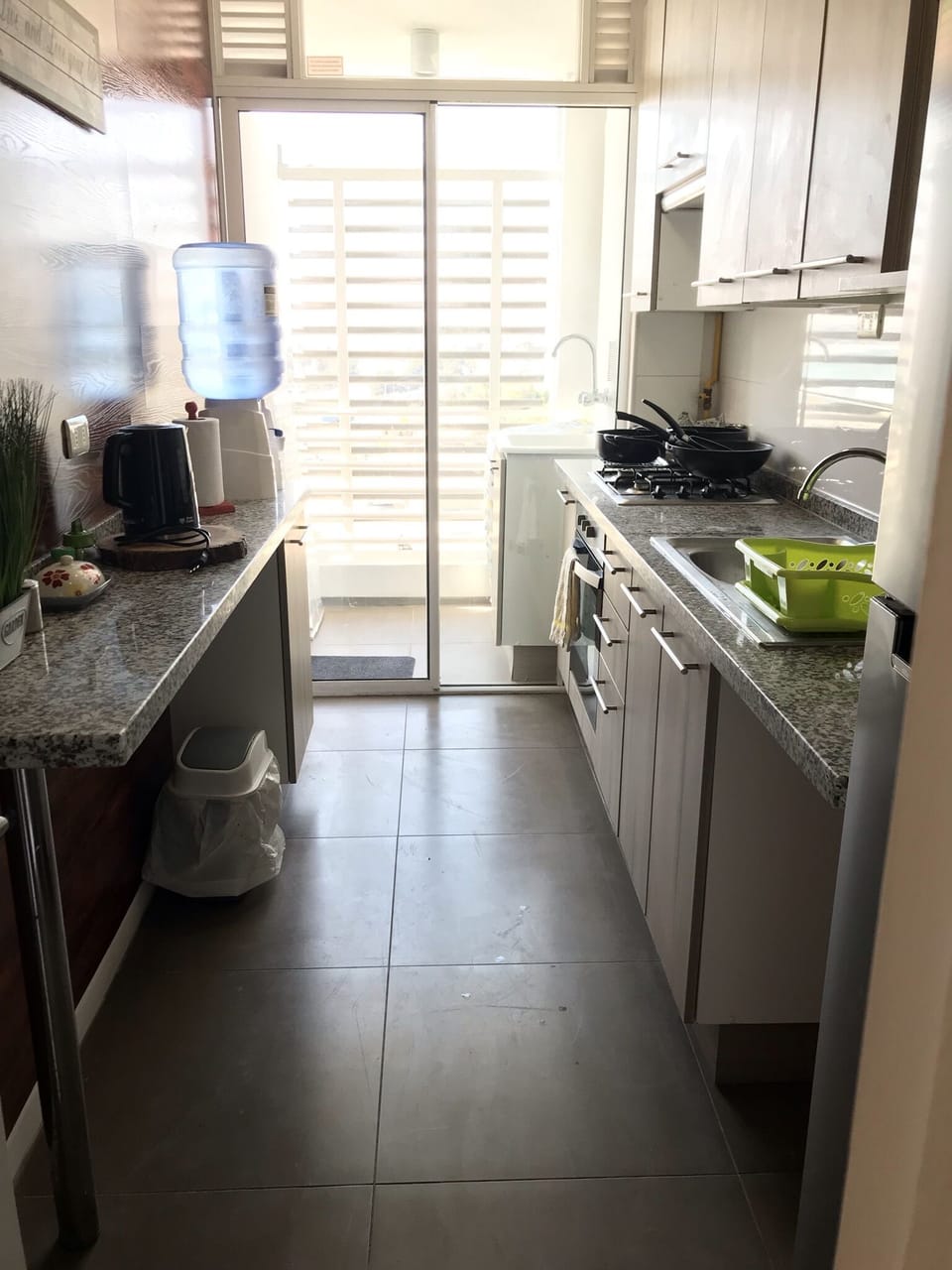 Superior Apartment | Private kitchen | Oven, stovetop, electric kettle, toaster