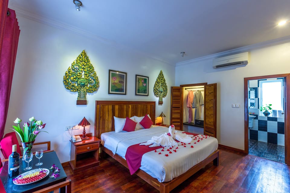 10 bedrooms, premium bedding, pillowtop beds, minibar