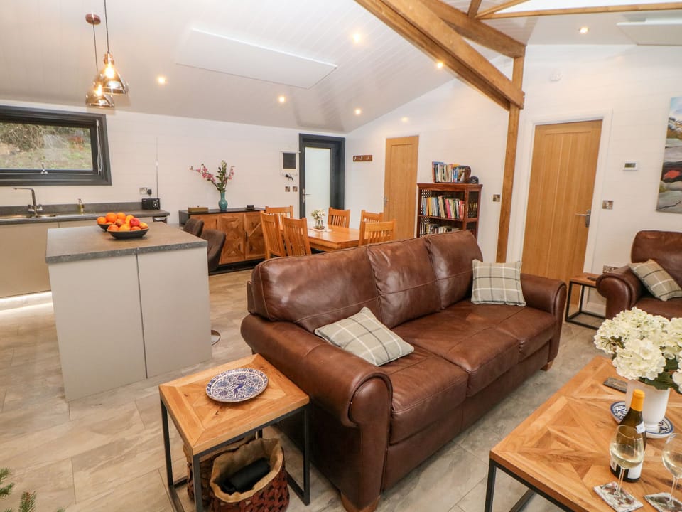 Cottage | Living room | Fireplace