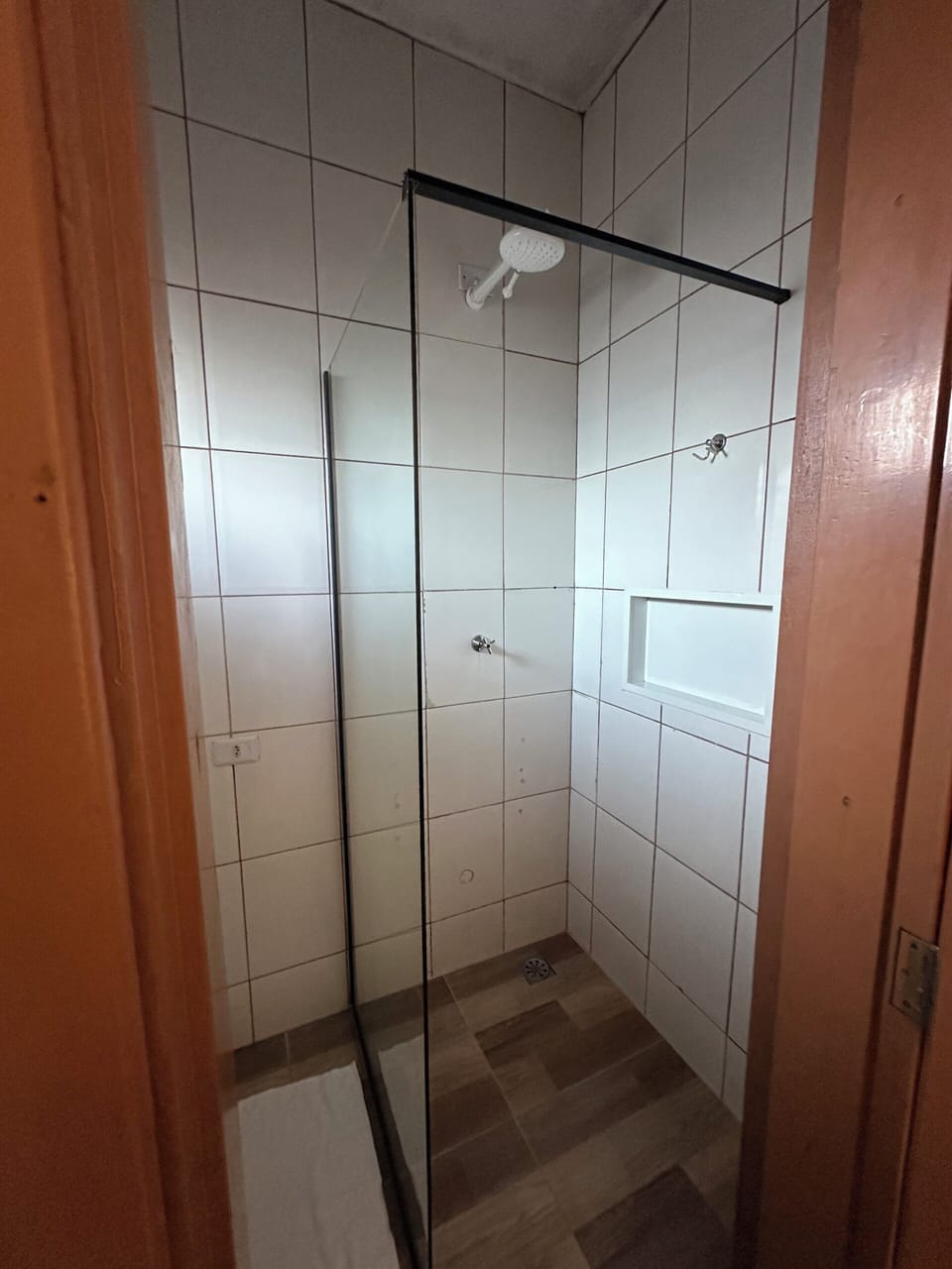 Basic Studio Suite | Free WiFi, bed sheets