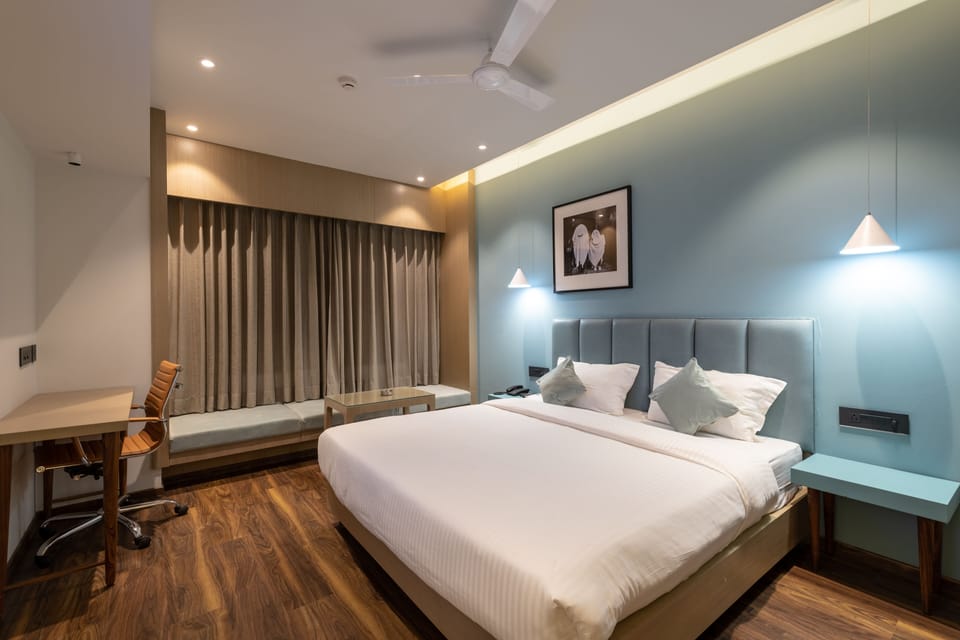 Deluxe Room | Premium bedding, WiFi (free), bed sheets