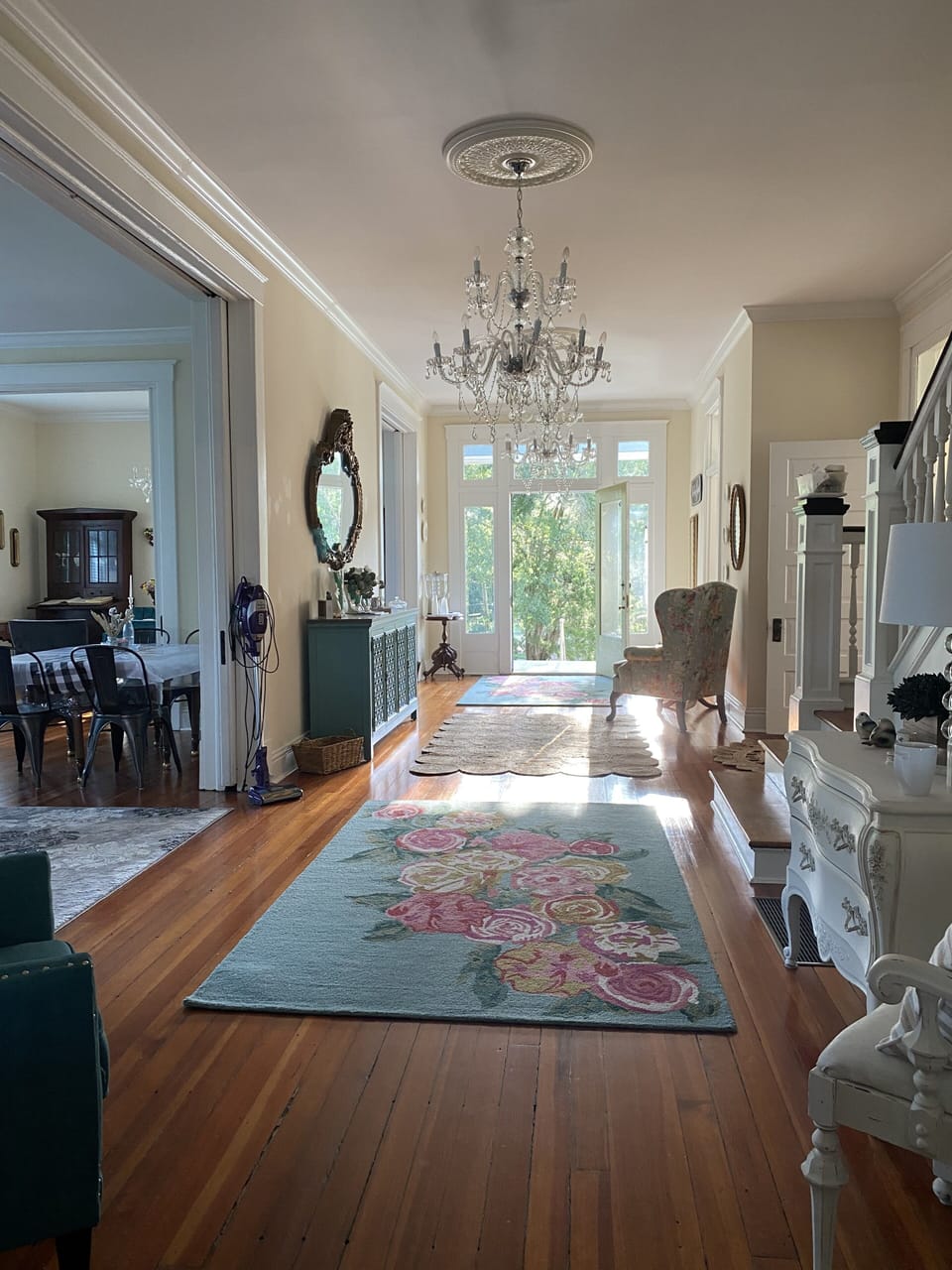 Netflix, Hulu, streaming services