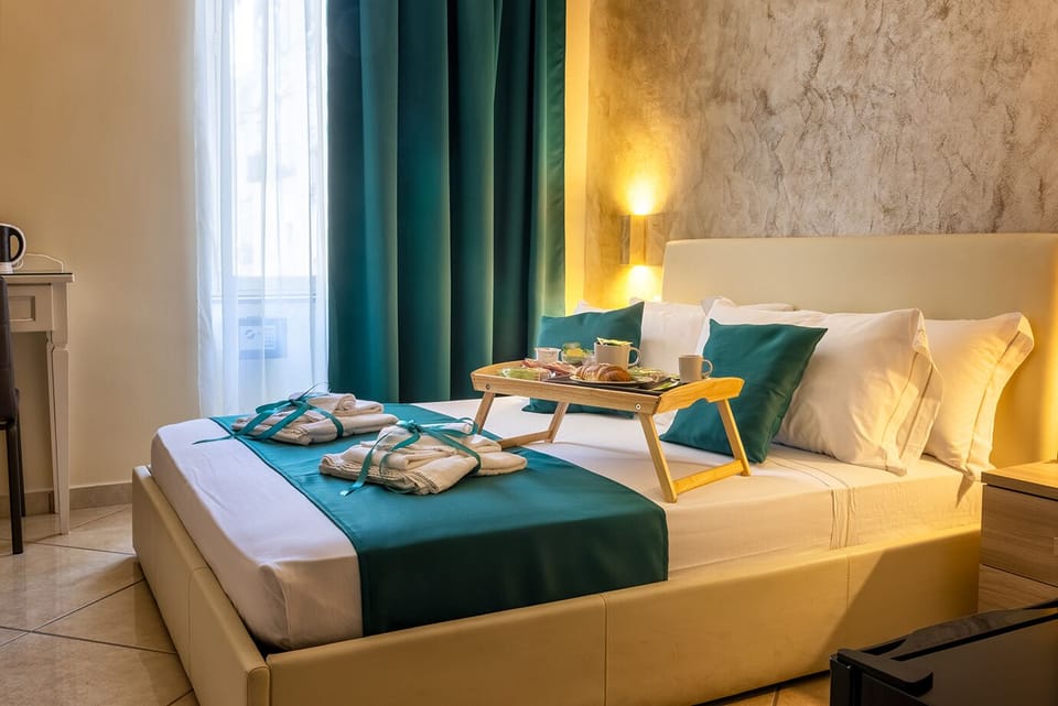 Standard Double Room | Minibar, in-room safe, desk, laptop workspace