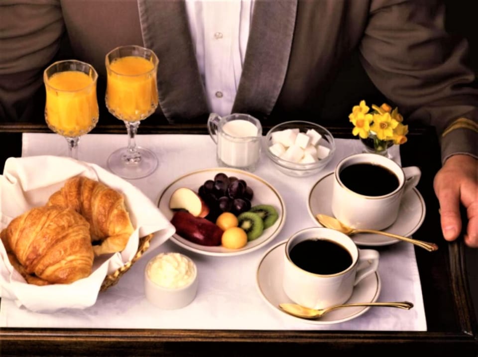 Apartment | Food and drink