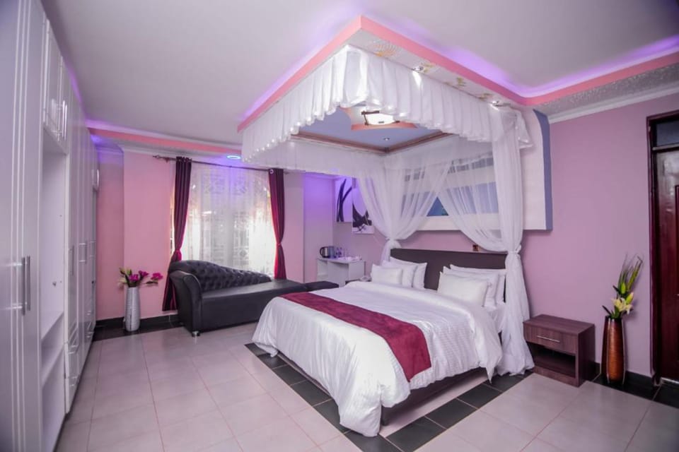 Desk, laptop workspace, soundproofing, bed sheets