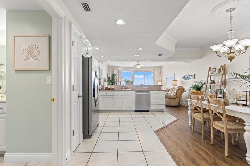 Condo, Multiple Beds, Pool Access | Interior