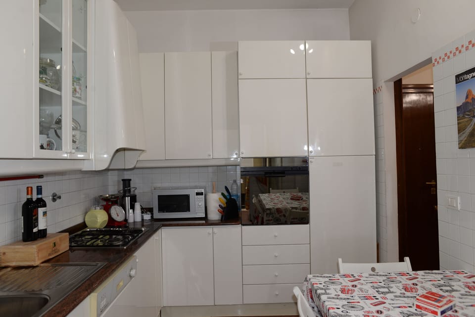 Shared Dormitory, 1 Bedroom, Accessible, Smoking | Interior