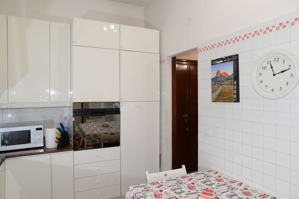 Shared Dormitory, 1 Bedroom, Accessible, Smoking | Interior