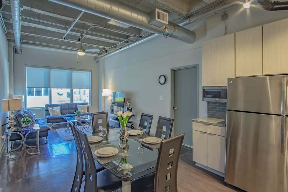Apartment, 1 Bedroom | Dining
