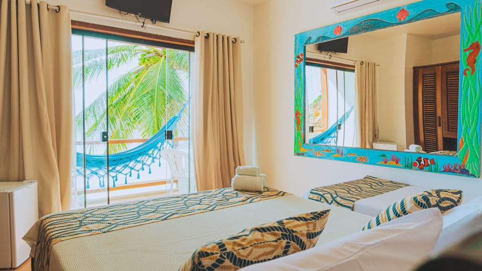 Panoramic Room | Minibar, iron/ironing board, free WiFi, bed sheets