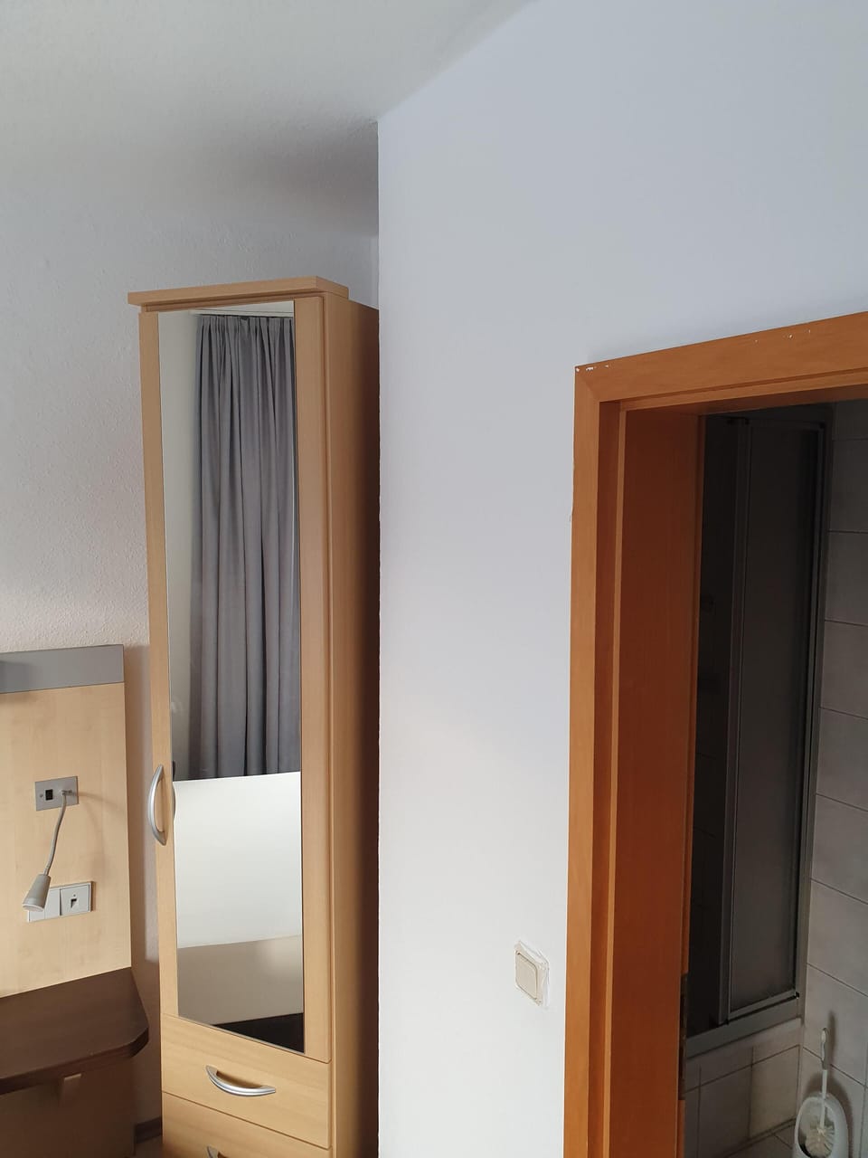 Basic Single Room, Ensuite, City View | Interior