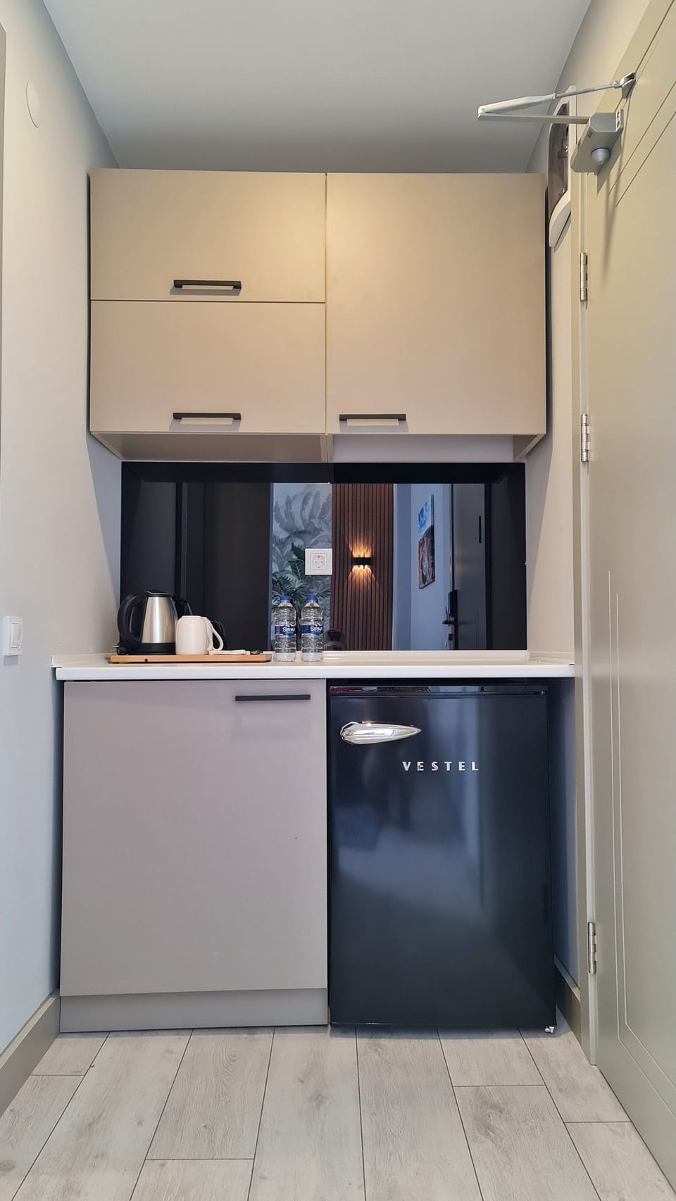 Basic Double Room | Mini-refrigerator