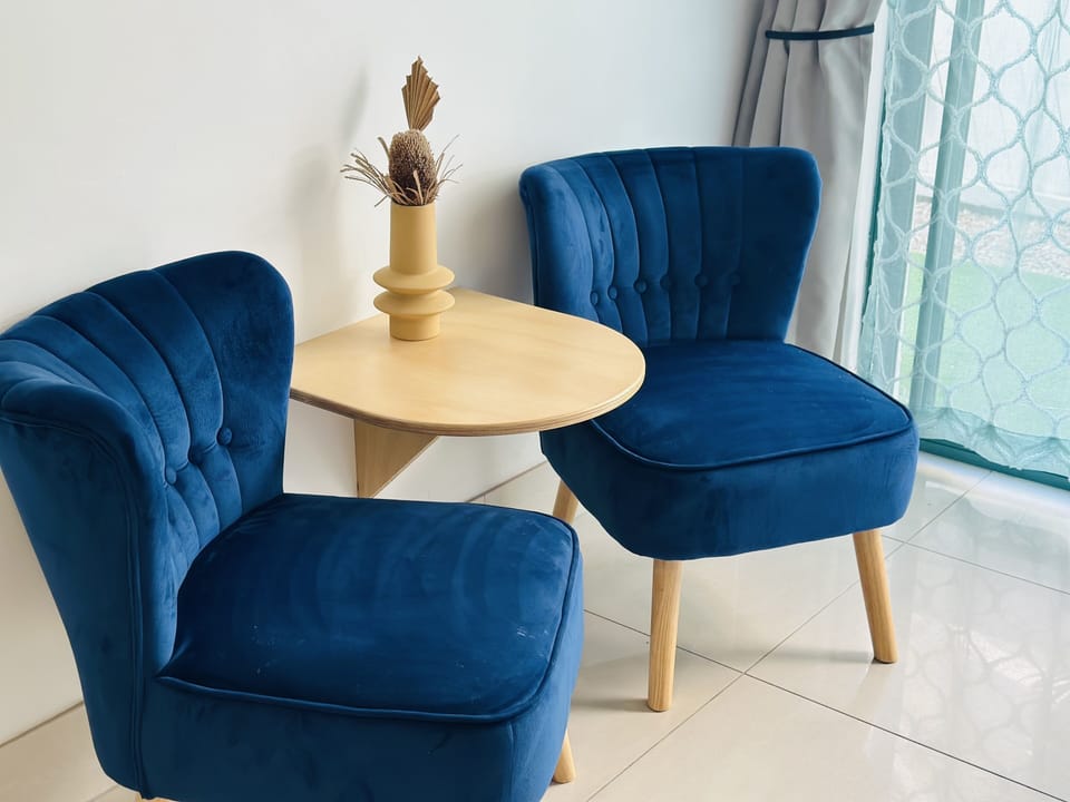 Island Breeze Queen room with Garden View | WiFi (free), bed sheets