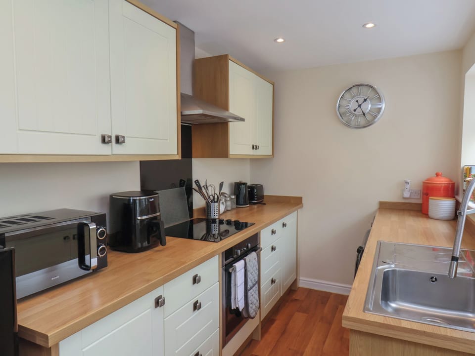 Cottage | Interior