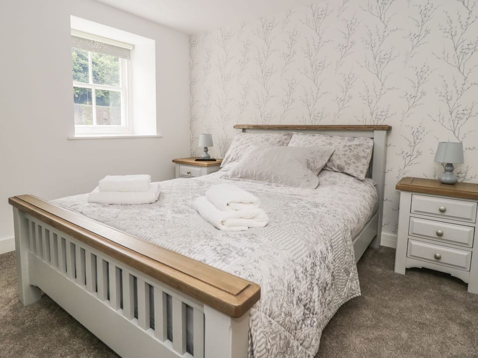 1 The Riverside Cottage in Barnard Castle