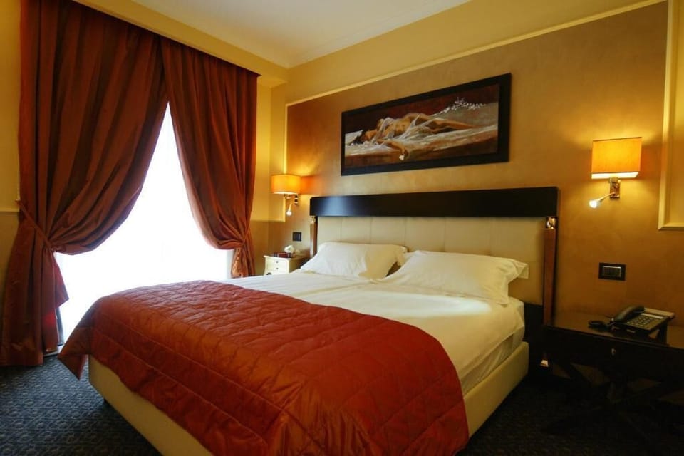 Classic Double or Twin Room | Frette Italian sheets, premium bedding, down comforters