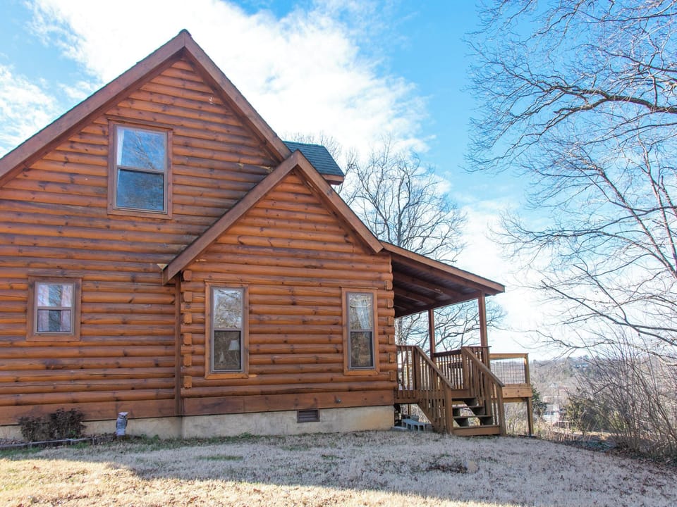 Studio (3 Bedrooms) | Property amenity