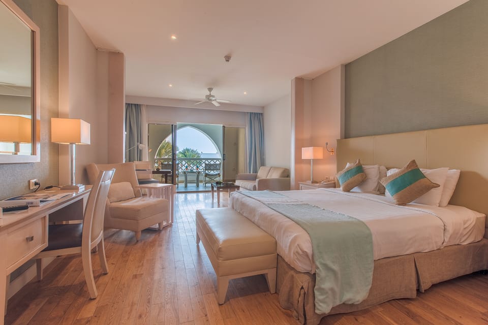 Chalet (Pet Friendly) Garden or Pool View | Minibar, desk, laptop workspace, soundproofing