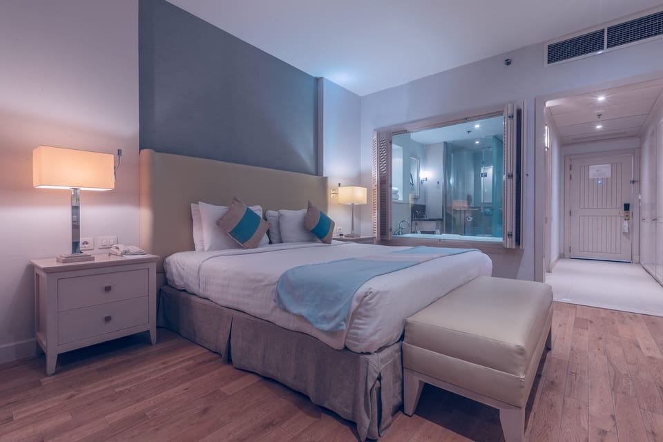 Chalet (Pet Friendly) Garden or Pool View | Minibar, desk, laptop workspace, soundproofing