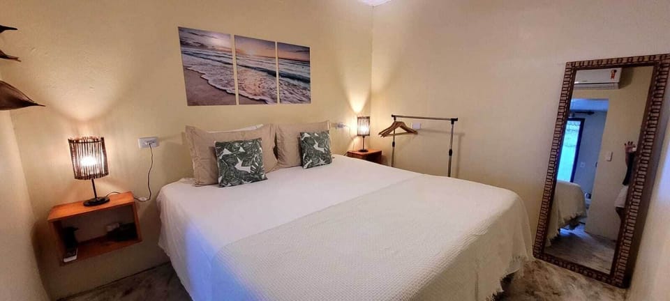 Suite Standard 3 | Minibar, blackout drapes, iron/ironing board, free WiFi