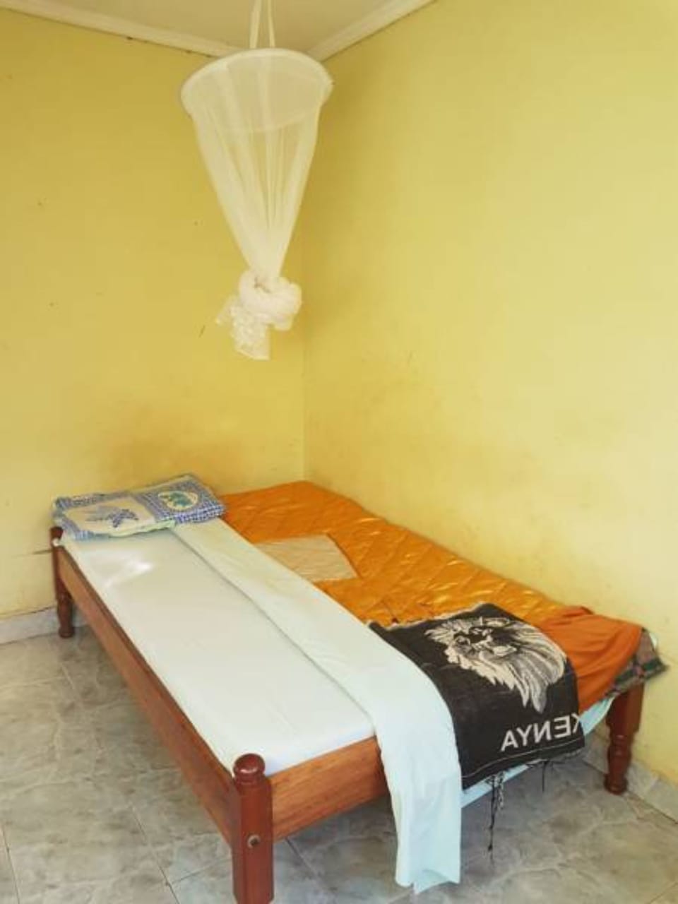 Standard Room | Bed sheets