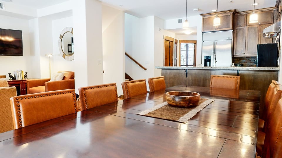 Townhome, 4 Bedrooms | Living area | Smart TV, streaming services