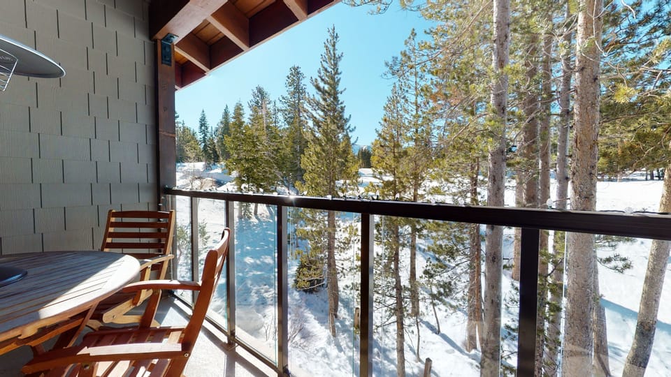 Townhome, 4 Bedrooms | Property grounds