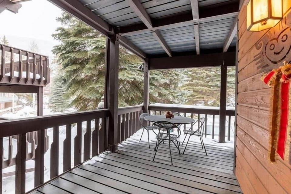 Condo, 2 Bedrooms | Balcony