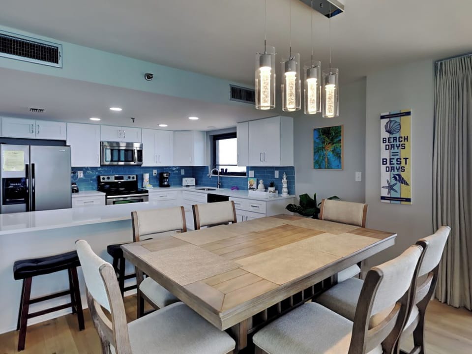 Condo (2 Bedrooms) | Property amenity
